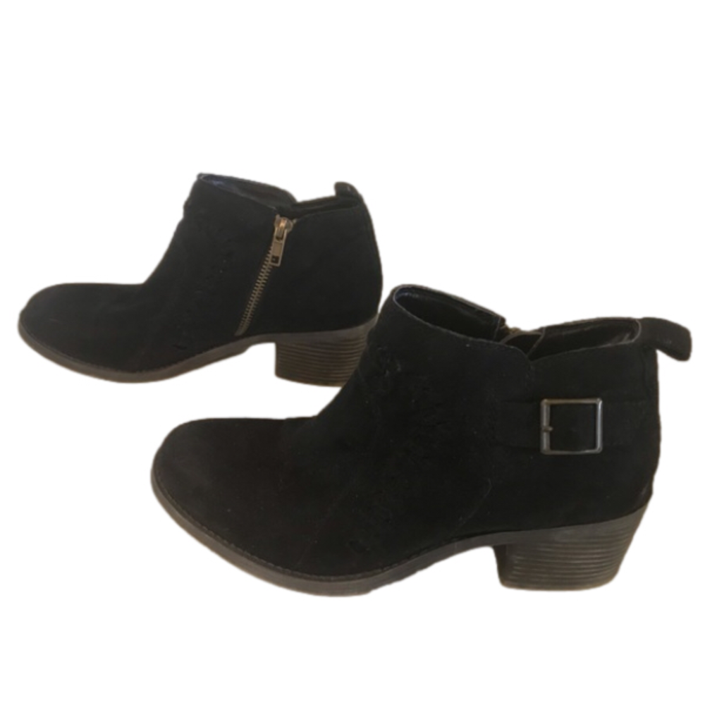Billabong Black Faux Suede Ankle Boots